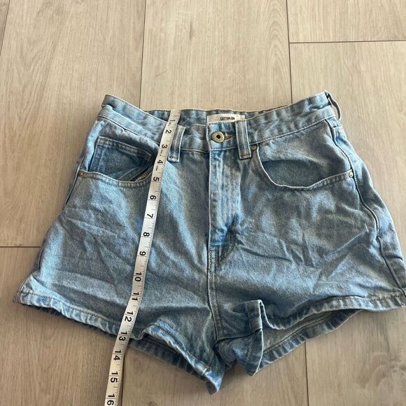 Cotton on women’s high rise mom shorts size 4 - Picture 2 of 9